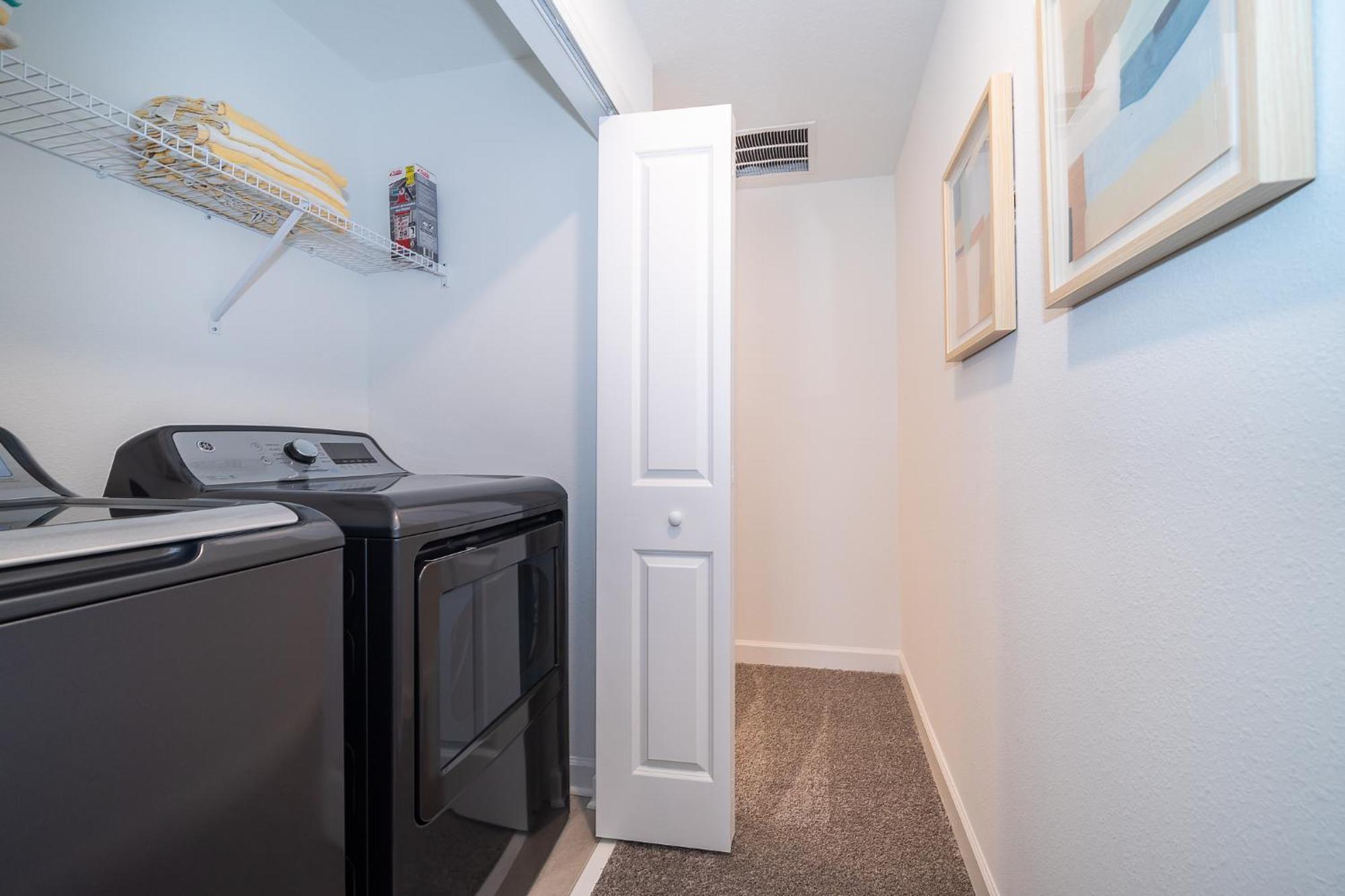 Stunning Townhouses 5 Minutes Away Disney! Kissimmee Room photo